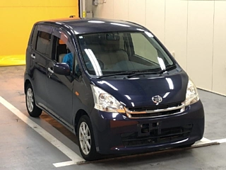 DAIHATSU MOVE 2011
