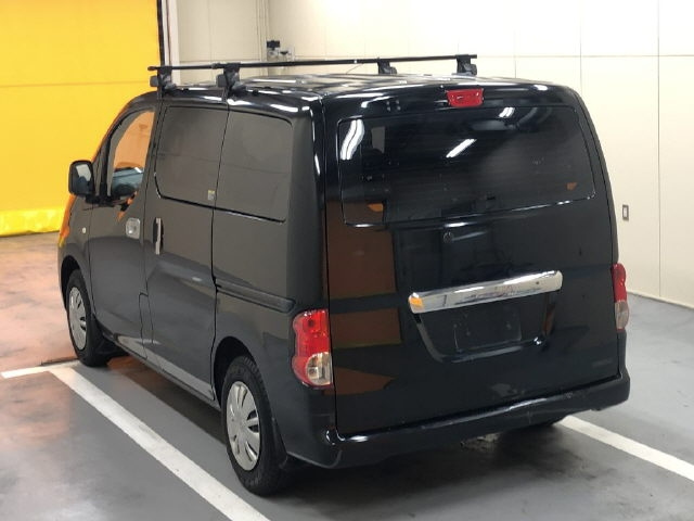 NISSAN NV200 2014