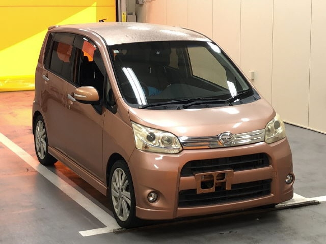DAIHATSU MOVE 2011