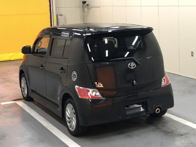 TOYOTA BB 2008