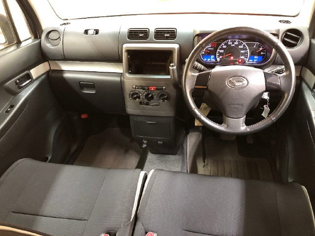 DAIHATSU MOVE CONTE 2015