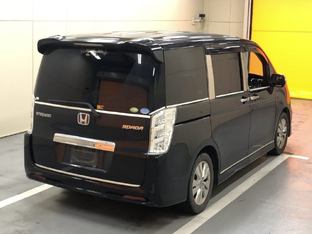 HONDA STEP WAGON 2010
