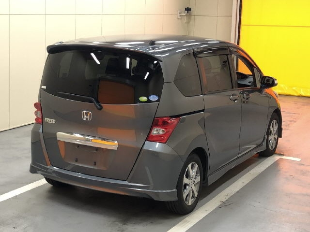 HONDA FREED 2008