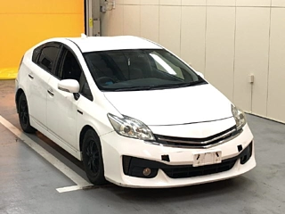TOYOTA PRIUS 2011