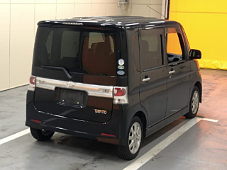DAIHATSU TANTO 2008
