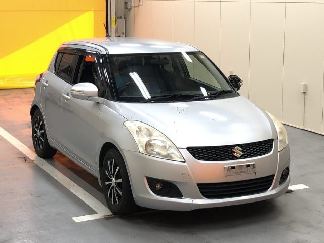 SUZUKI SWIFT 2010