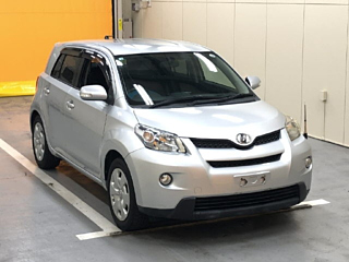 TOYOTA IST 2008