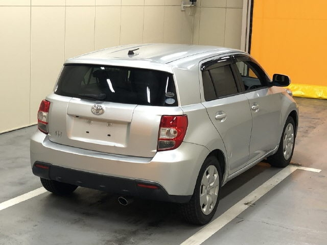 TOYOTA IST 2008