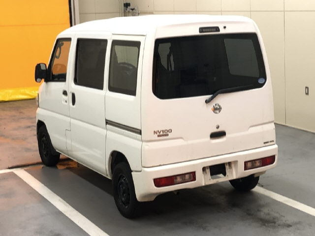 NISSAN CLIPPER VAN 2012