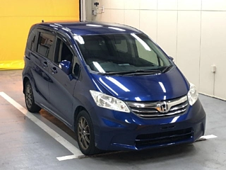 HONDA FREED 2012