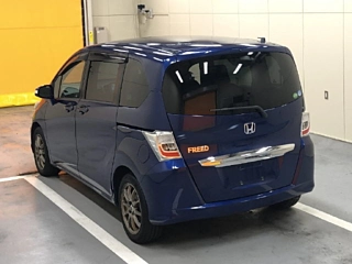 HONDA FREED 2012