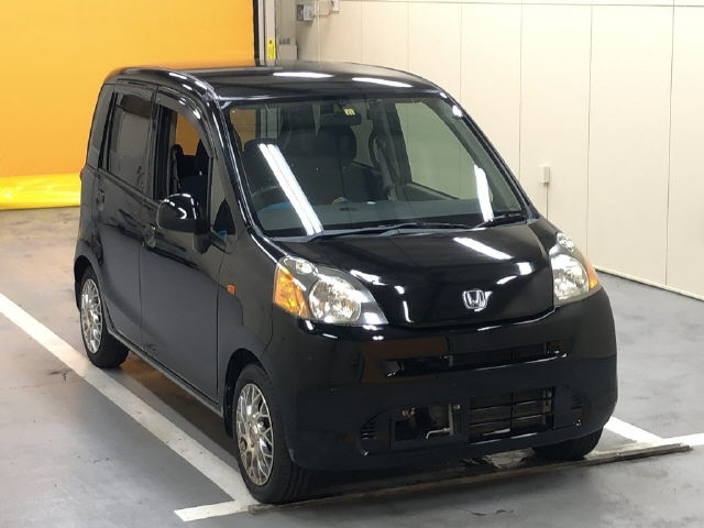 HONDA LIFE 2010
