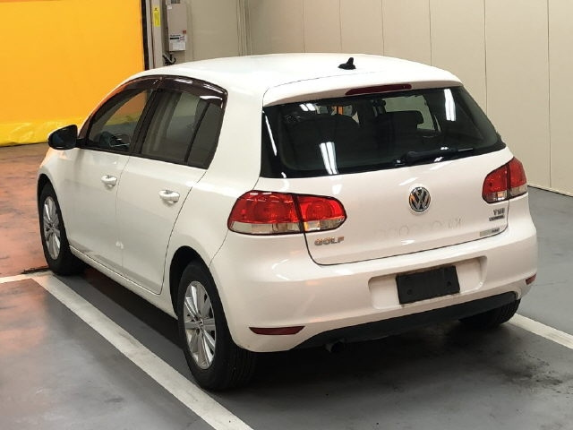 VOLKSWAGEN GOLF 2013