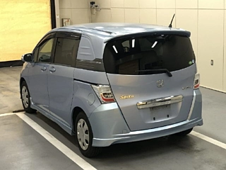 HONDA FREED 2012