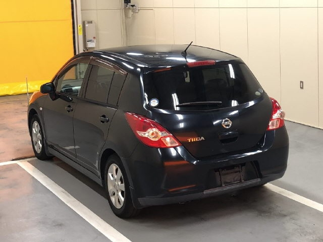 NISSAN TIIDA 2008