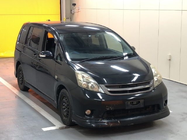 TOYOTA ISIS 2008