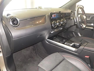 MERCEDES BENZ B CLASS 2020