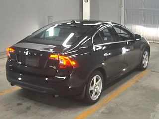 VOLVO S60 2012