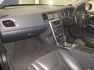 VOLVO S60 2012