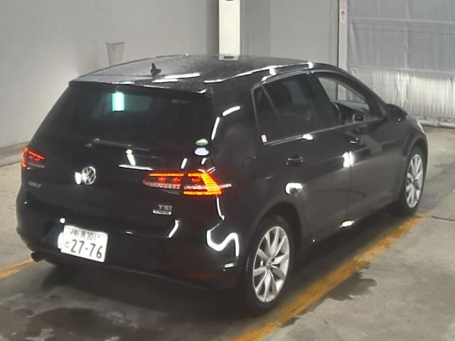 VOLKSWAGEN GOLF 2017