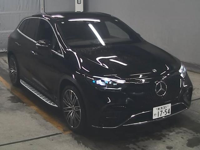 MERCEDES BENZ EQE 2024