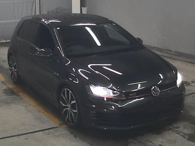 VOLKSWAGEN GOLF 2014