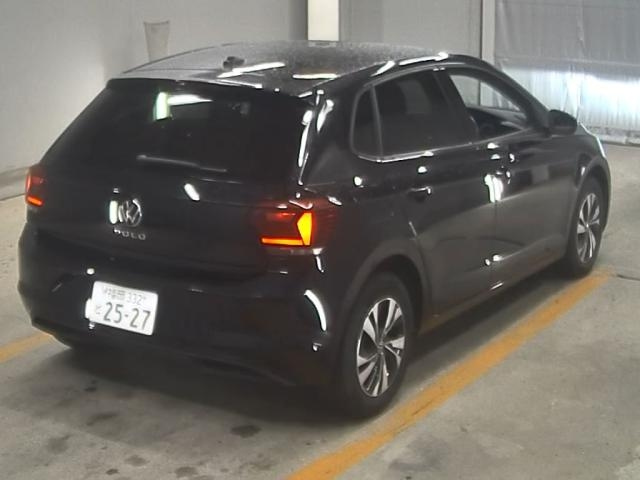 VOLKSWAGEN POLO 2021