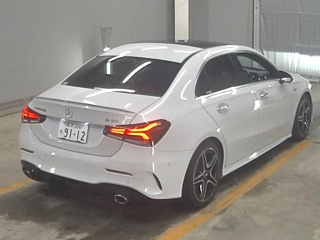 MERCEDES BENZ AMG 2021