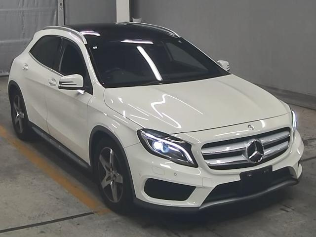 MERCEDES BENZ GLA CLASS 2015
