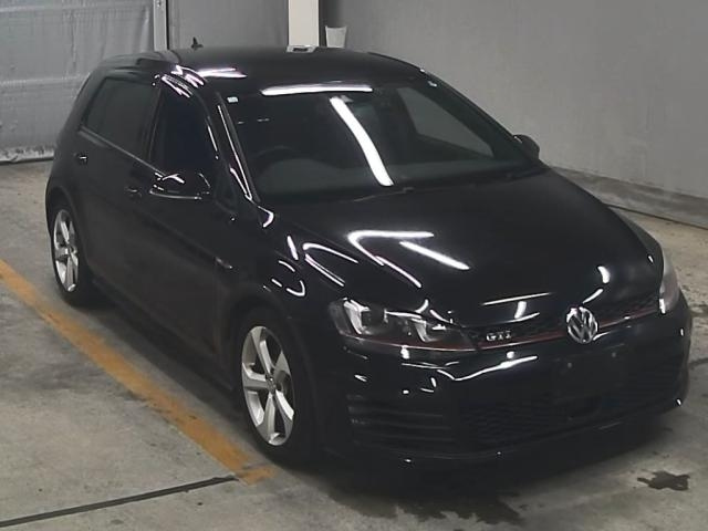 VOLKSWAGEN GOLF 2014