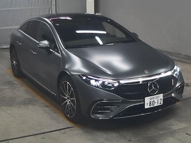 MERCEDES BENZ EQS 2024