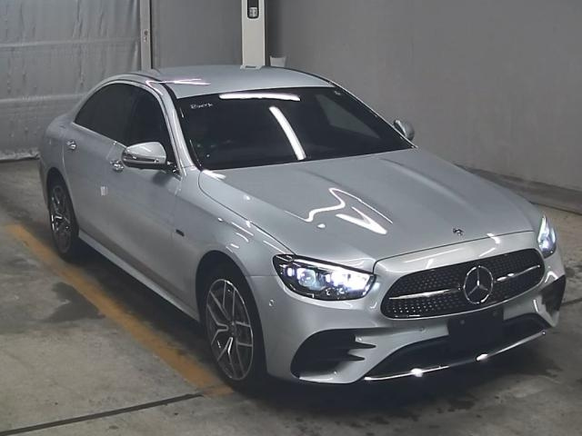 MERCEDES BENZ E CLASS 2021