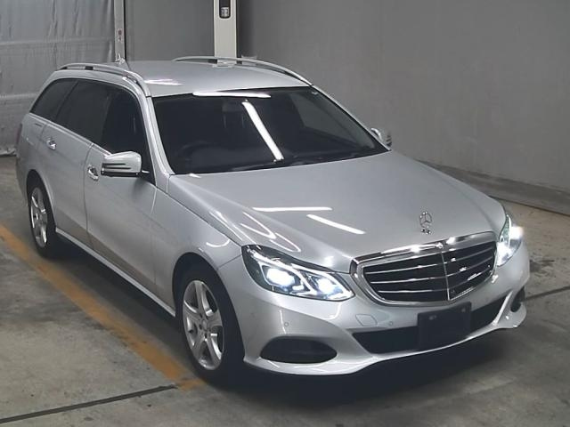 MERCEDES BENZ E CLASS WAGON 2015