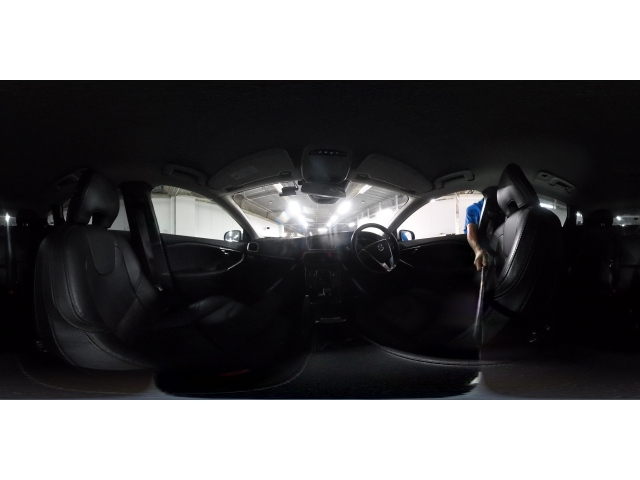 VOLVO V40 2014