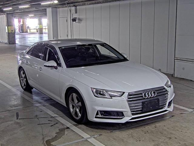 AUDI A4 2019