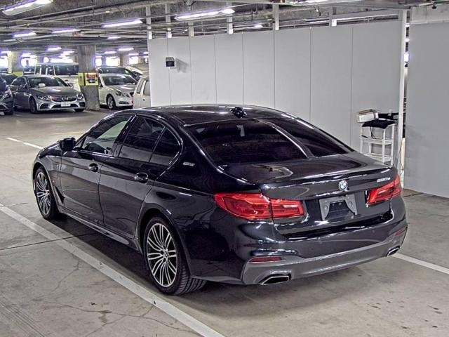 BMW 5 SERIES 2019