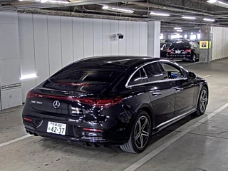 MERCEDES BENZ EQE 2023