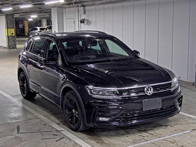 VOLKSWAGEN TIGUAN 2020