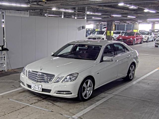 MERCEDES BENZ E CLASS 2011