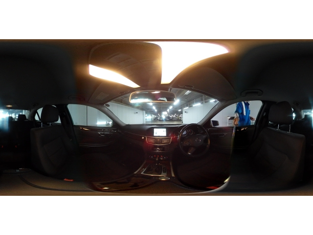 MERCEDES BENZ E CLASS 2011