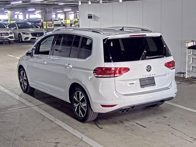 VOLKSWAGEN GOLF TOURAN 2022