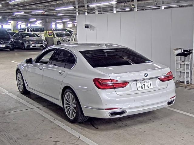 BMW 7 SERIES 2016