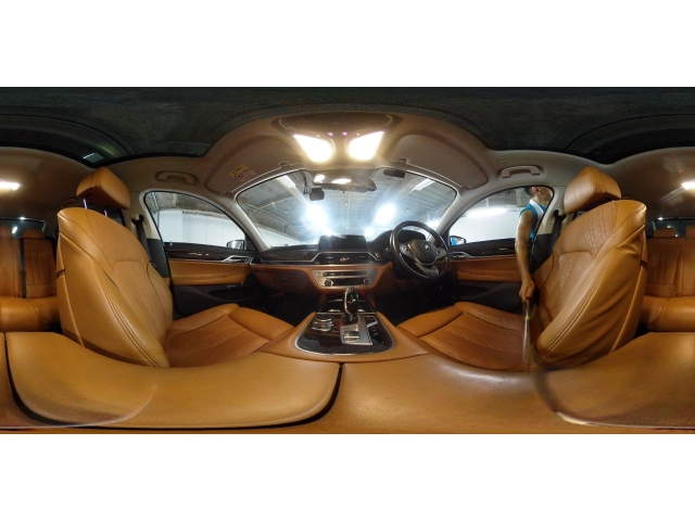 BMW 7 SERIES 2016
