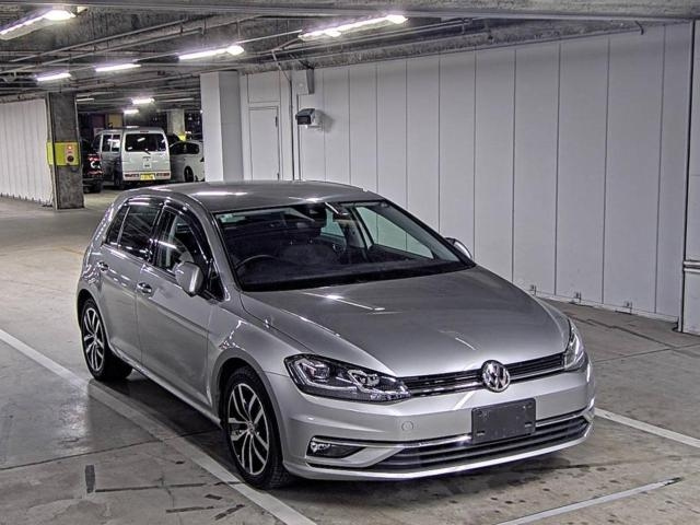 VOLKSWAGEN GOLF 2018