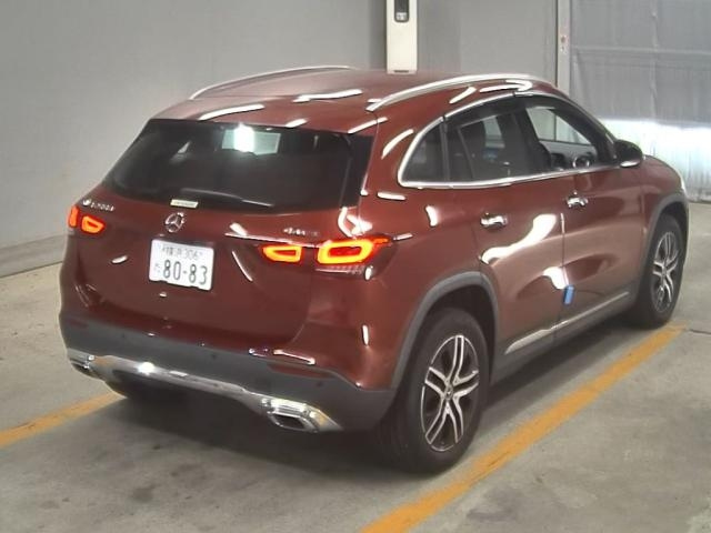 MERCEDES BENZ GLA CLASS 2022