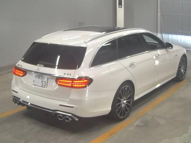 MERCEDES BENZ AMG 2024