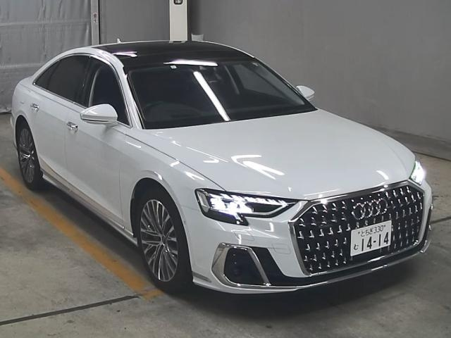 AUDI A8 2023
