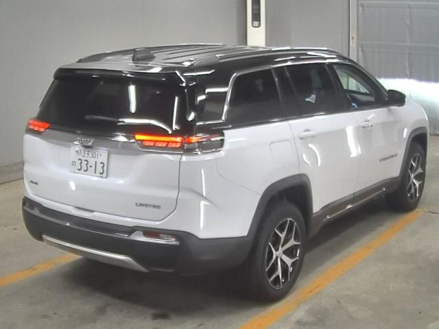 CHRYSLER JEEP COMMANDER 2023