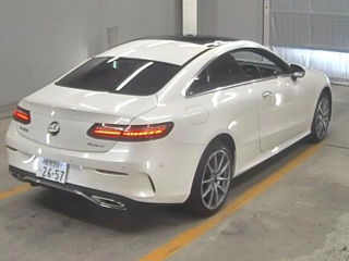 MERCEDES BENZ E CLASS 2021