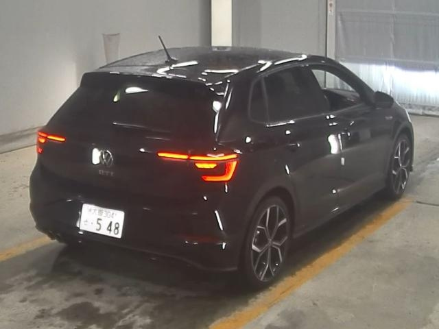 VOLKSWAGEN POLO 2023